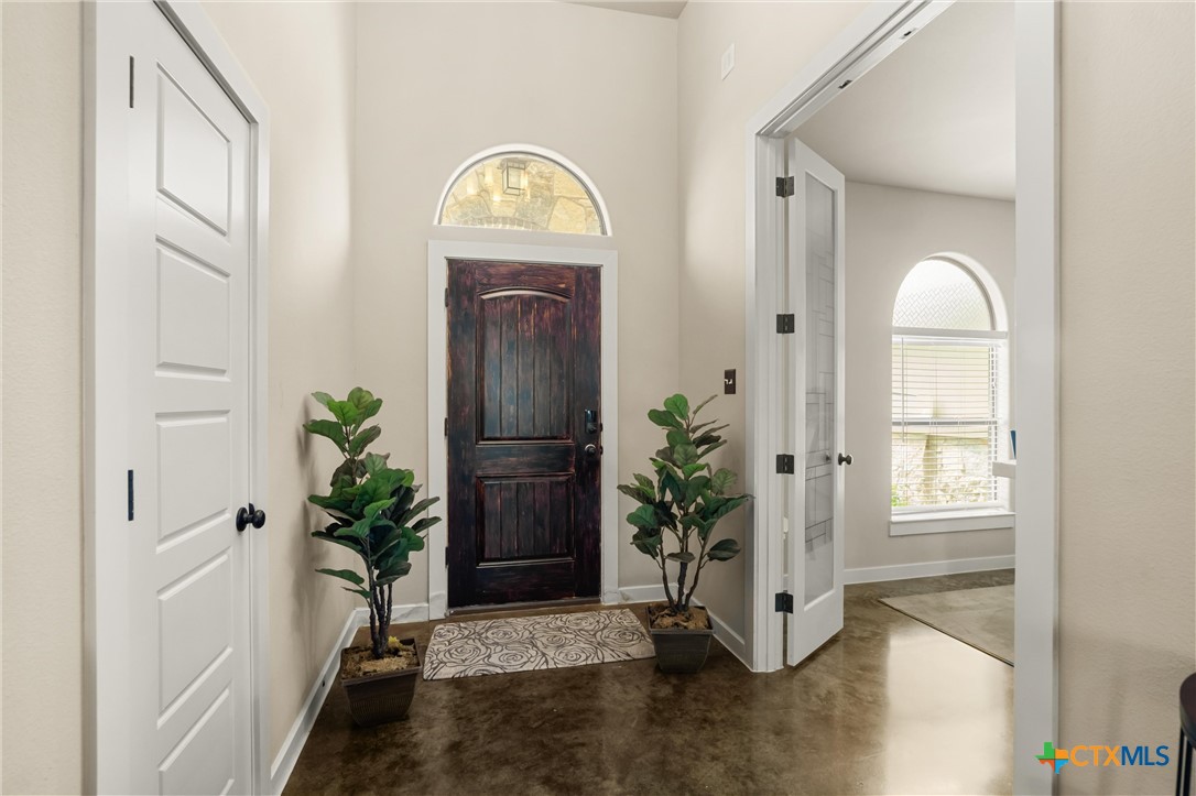 120 Fort Donelson Drive Property Photo 4