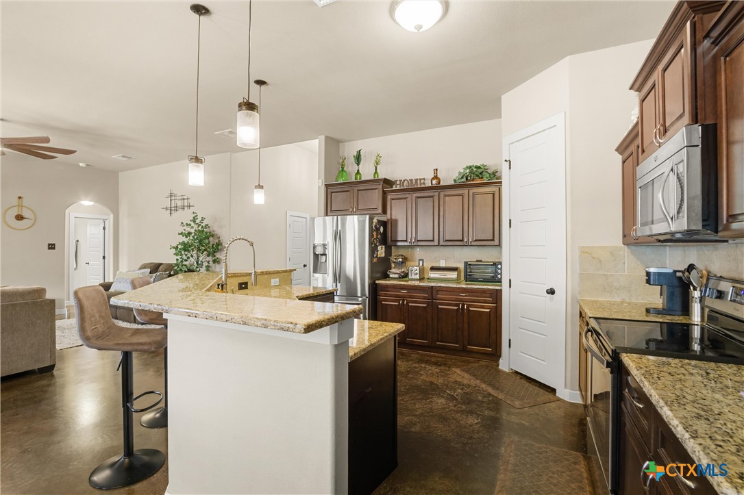 120 Fort Donelson Drive Property Photo 11
