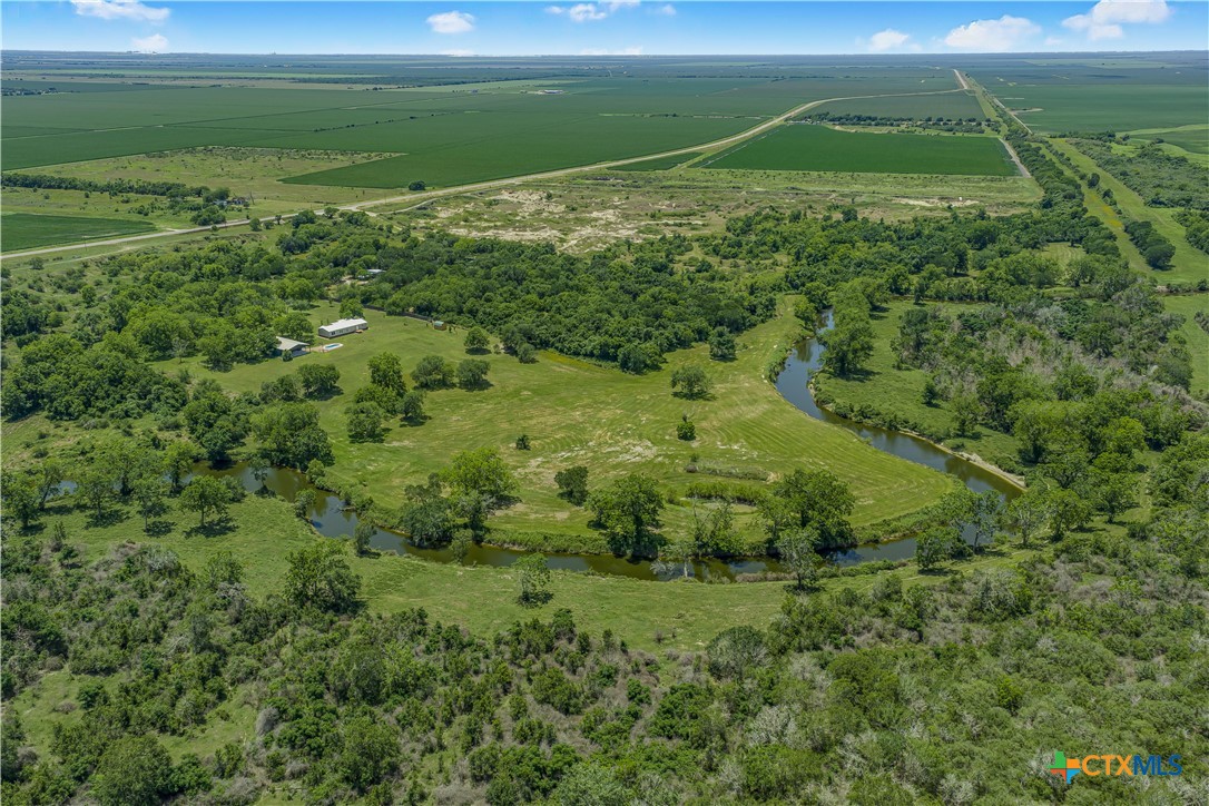4516 Fm 1090 Property Photo 21
