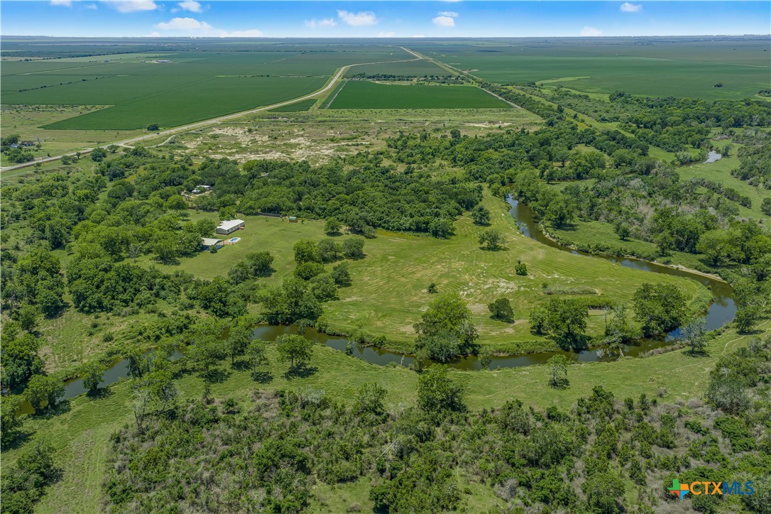 4516 Fm 1090 Property Photo 23