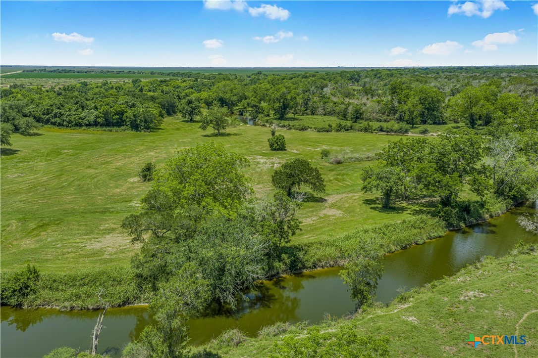 4516 Fm 1090 Property Photo 33