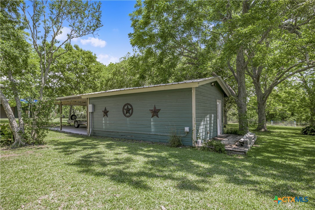 4516 Fm 1090 Property Photo 43