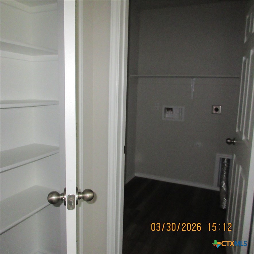 9111 Brahma Plains Road Property Photo 8