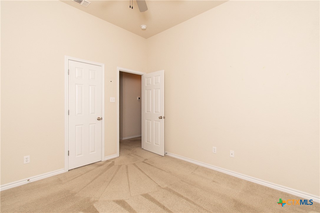 5812 Ellington Court Property Photo 25