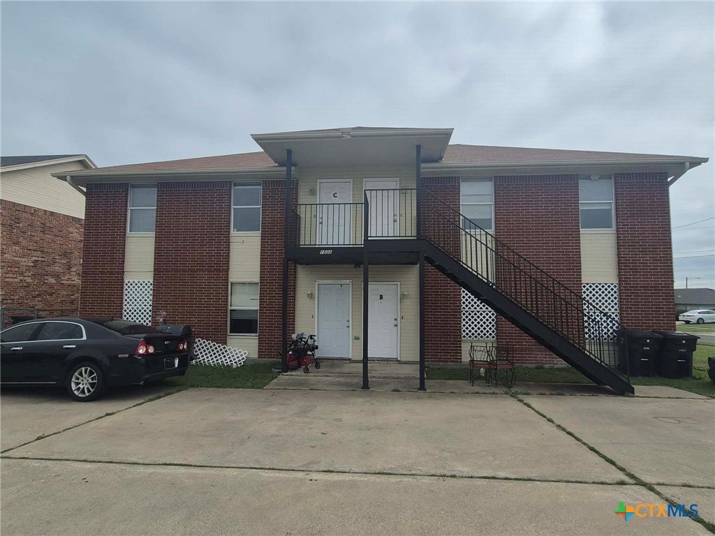 1502 Windward Drive Property Photo 1
