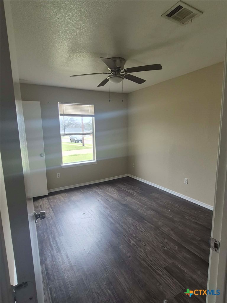 1502 Windward Drive Property Photo 5