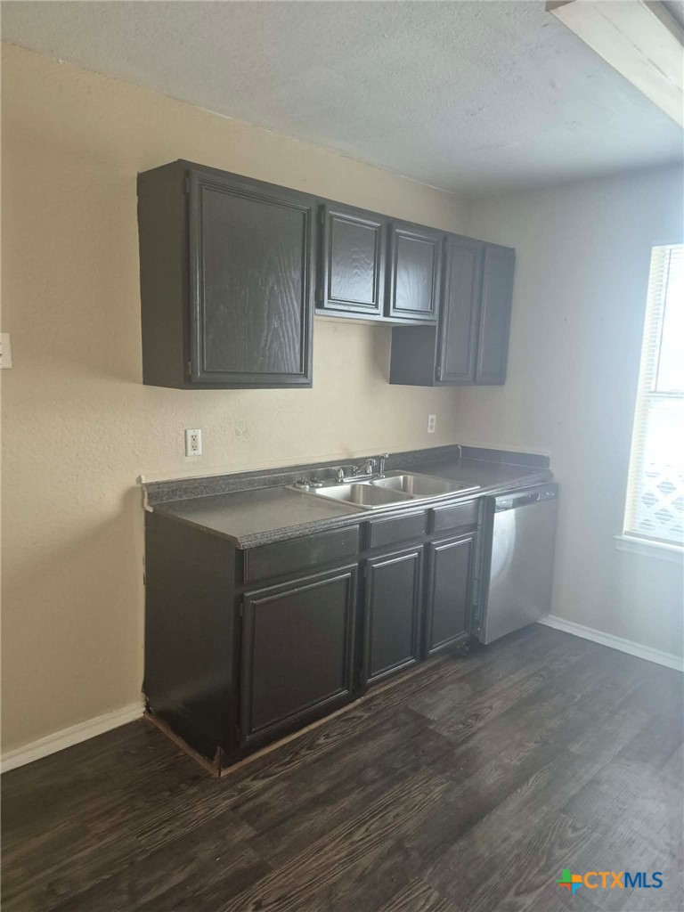 1502 Windward Drive Property Photo 6