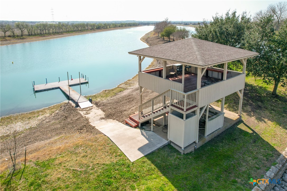 10700 Aqualux Cove Property Photo 5