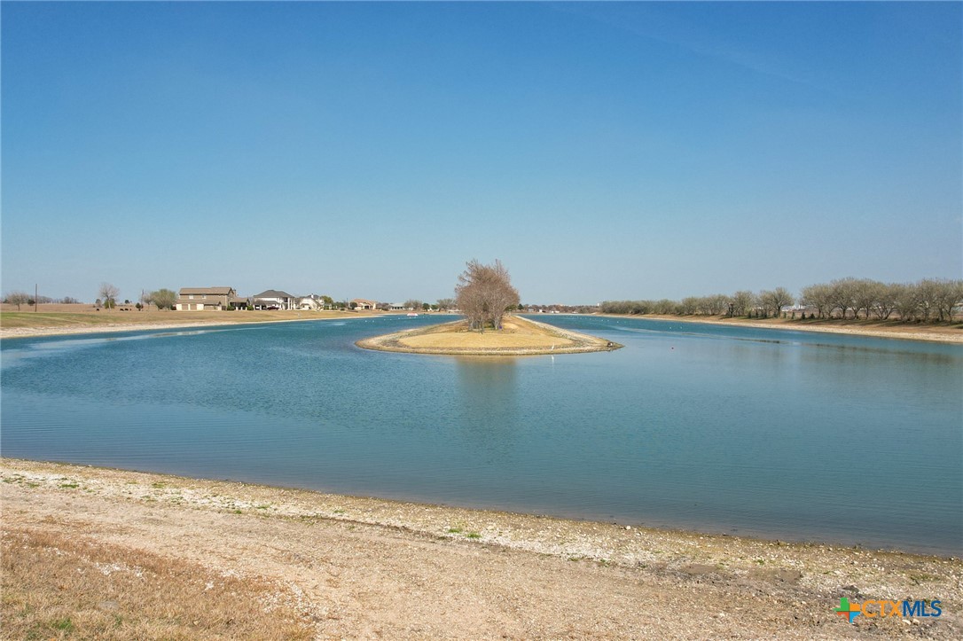 10700 Aqualux Cove Property Photo 6
