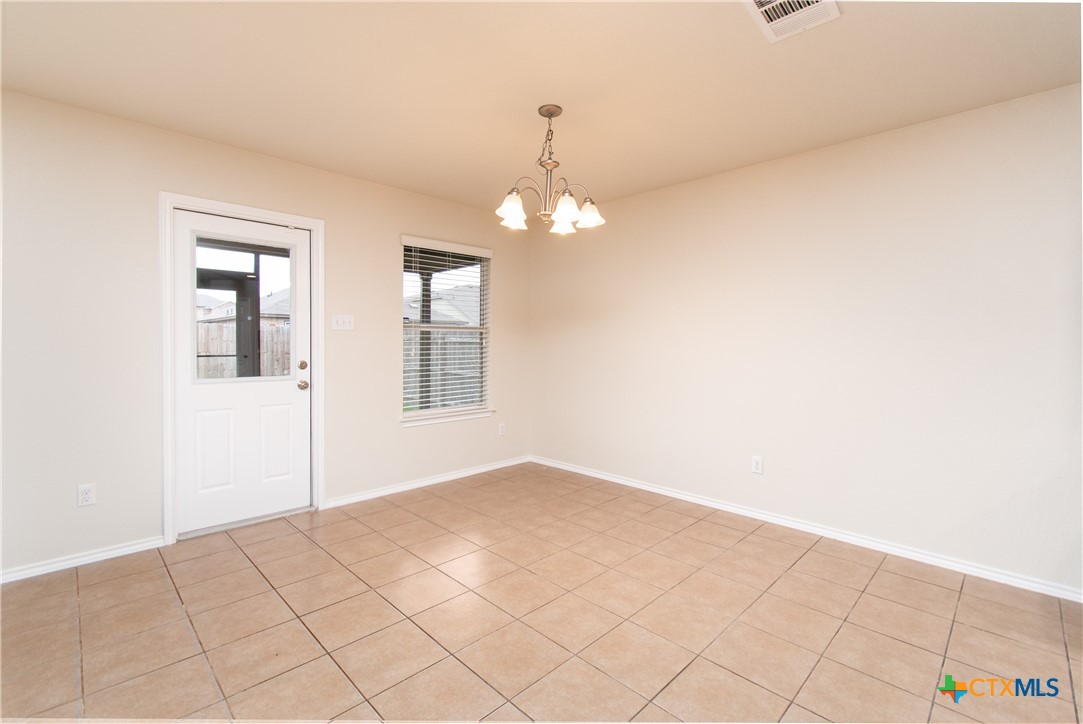 1219 Cozy Creek Drive Property Photo 10