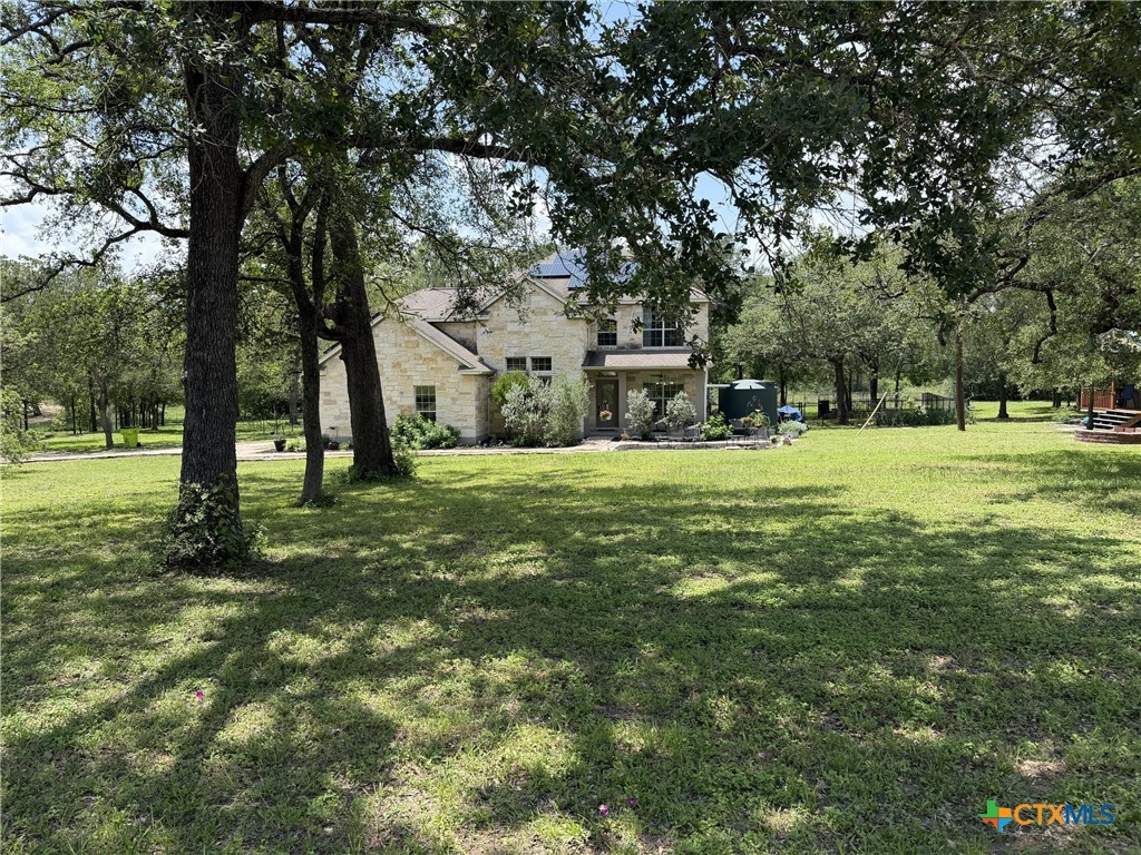 202 The Oaks Boulevard Property Photo 2
