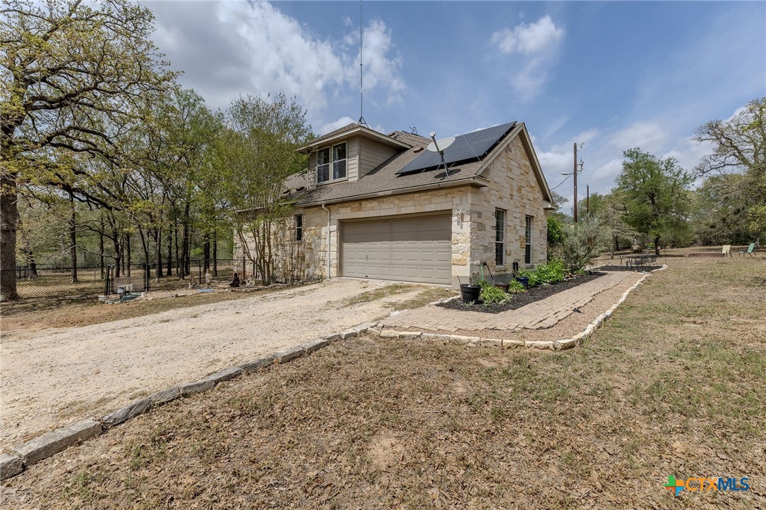 202 The Oaks Boulevard Property Photo 6