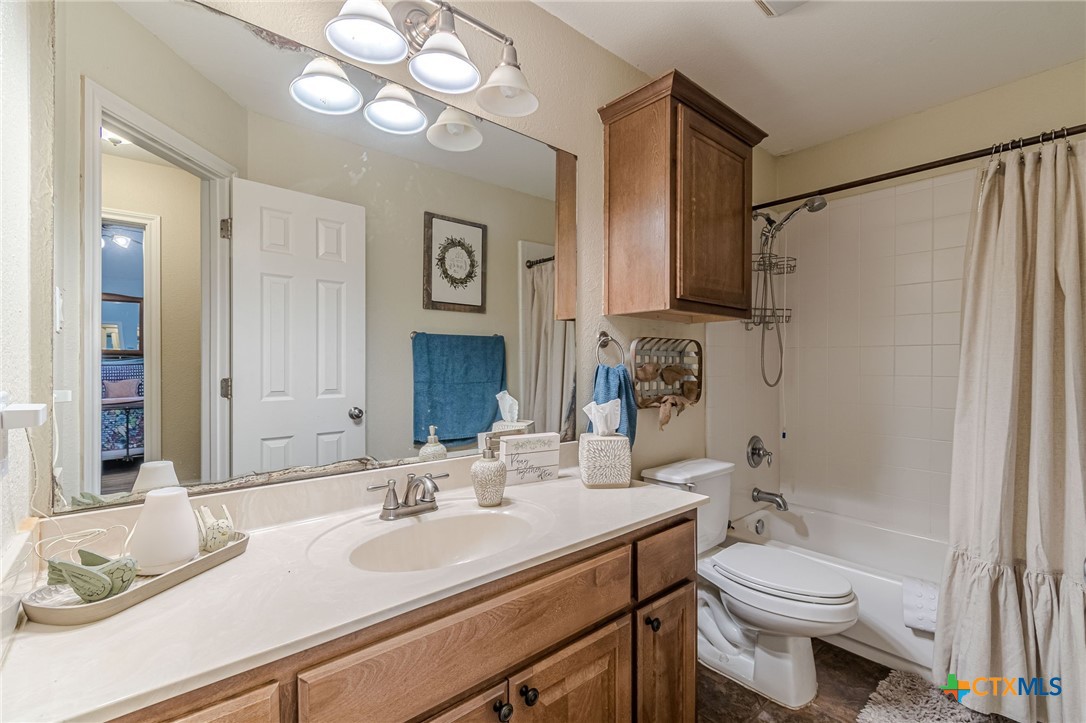 1021 Loma Verde Drive Property Photo 25