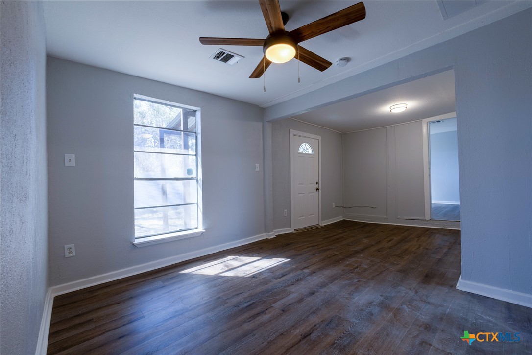 2304 Thrasher Lane A Property Photo 5