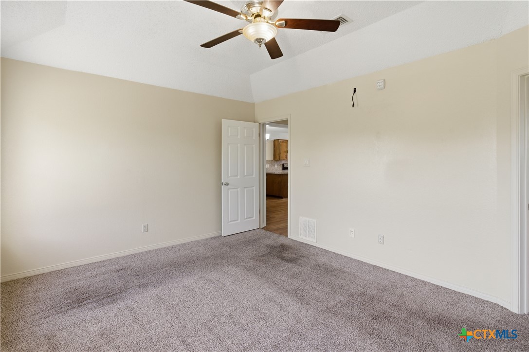702 Rein Drive Property Photo 10
