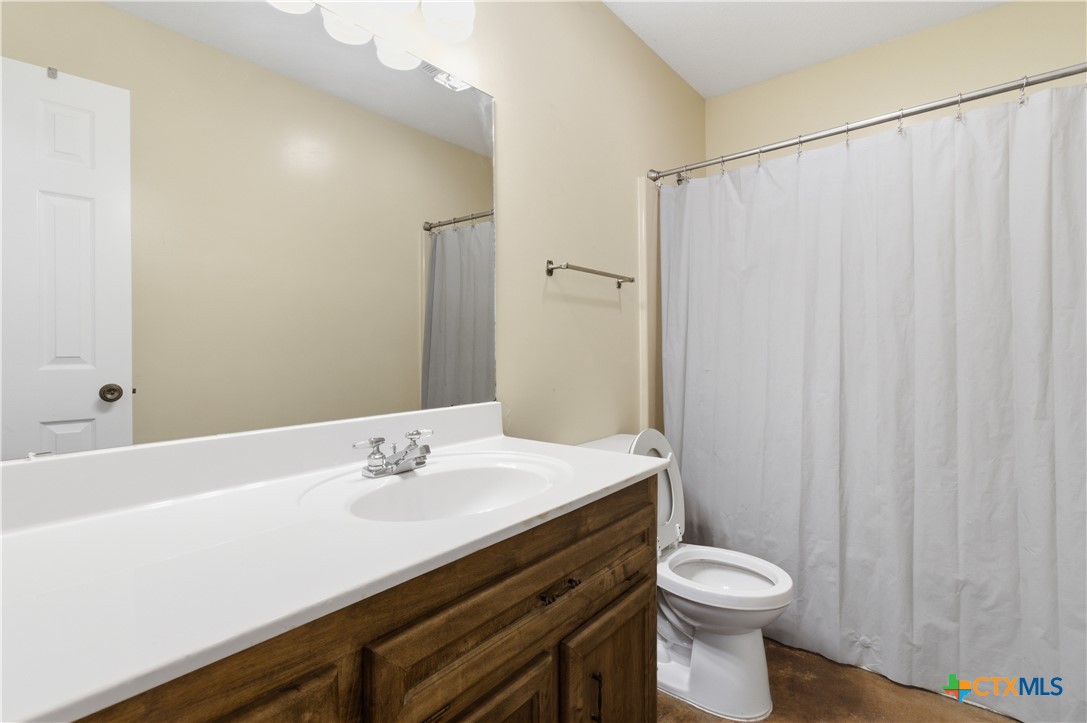 702 Rein Drive Property Photo 14