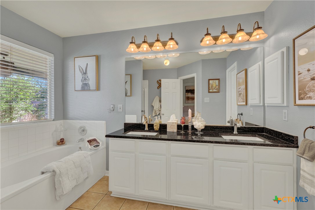 1116 River Rock Property Photo 11