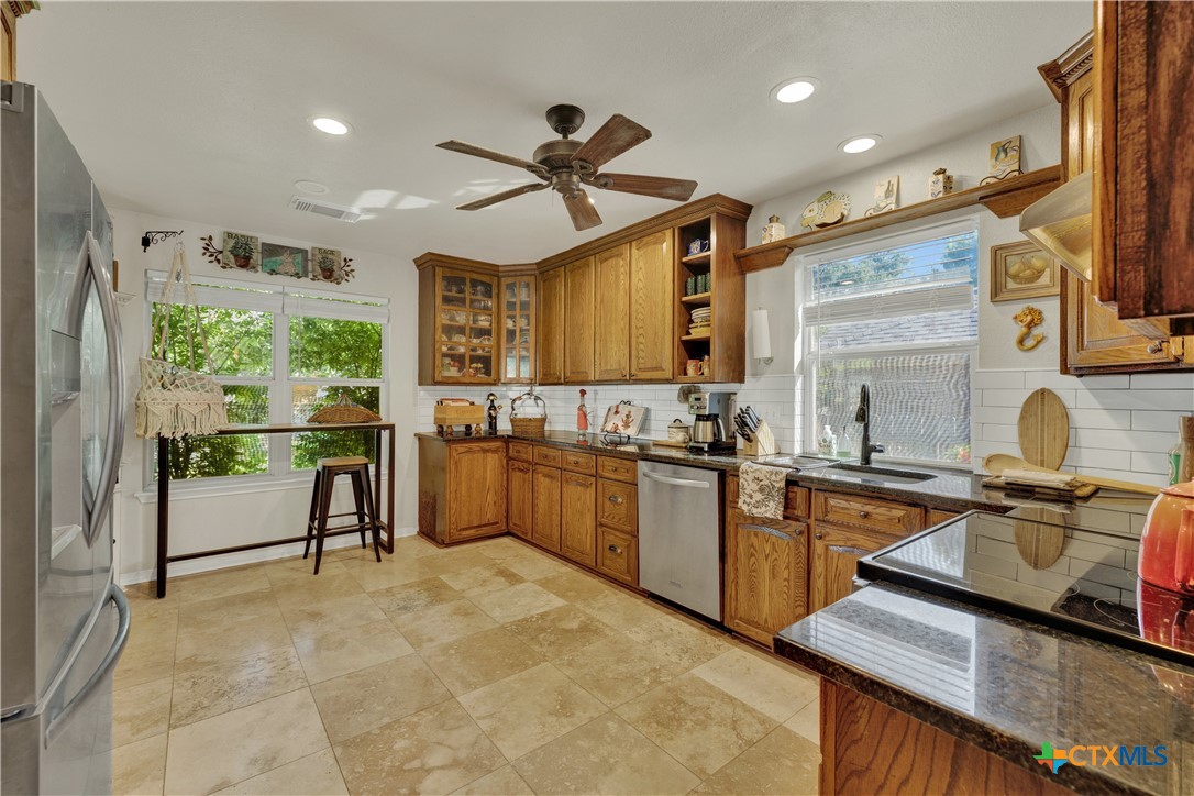 1116 River Rock Property Photo 13