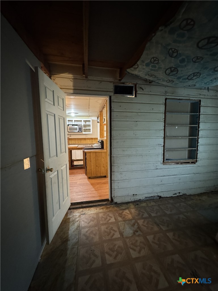 1875 County Road 3155 Property Photo 15
