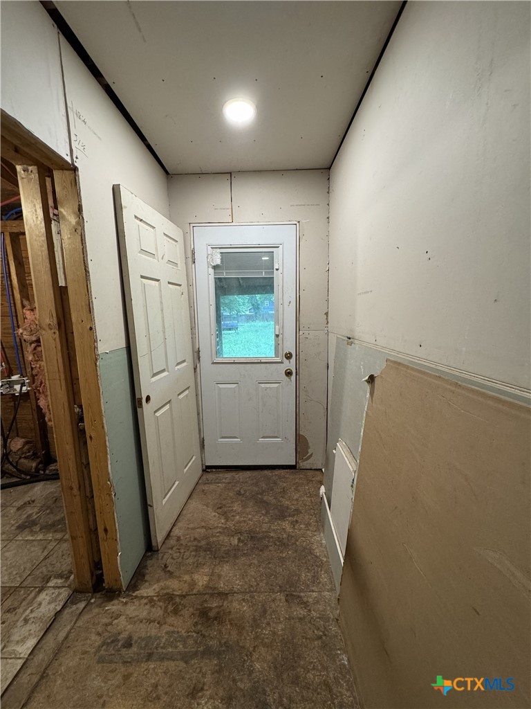 1875 County Road 3155 Property Photo 20