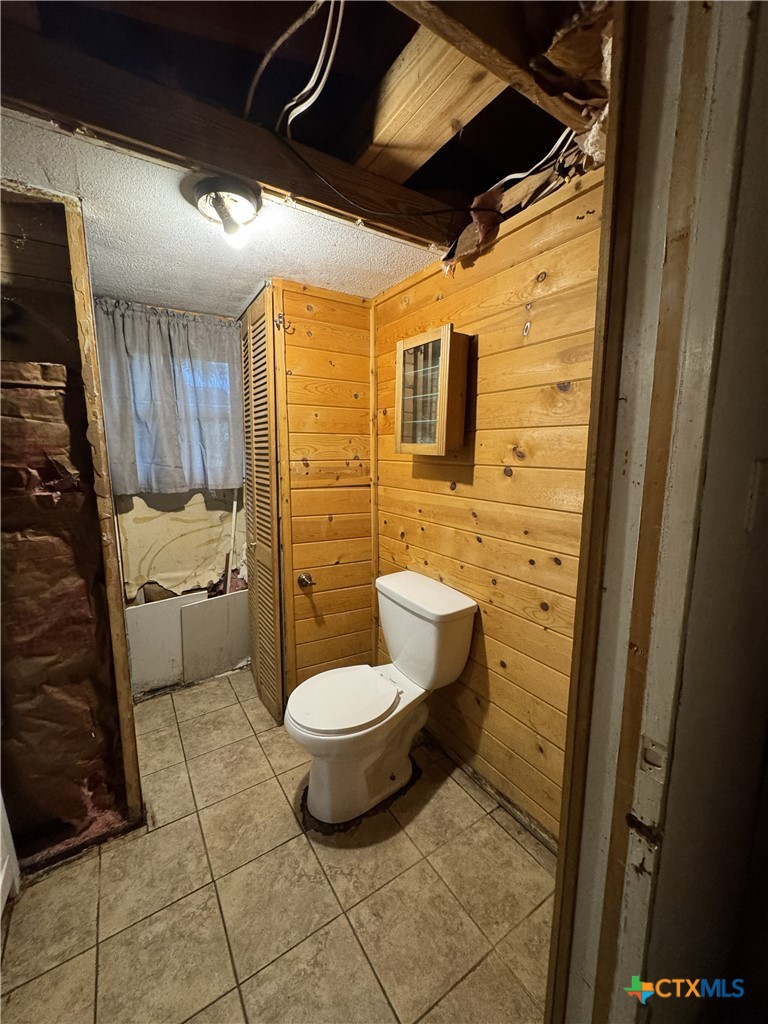 1875 County Road 3155 Property Photo 26
