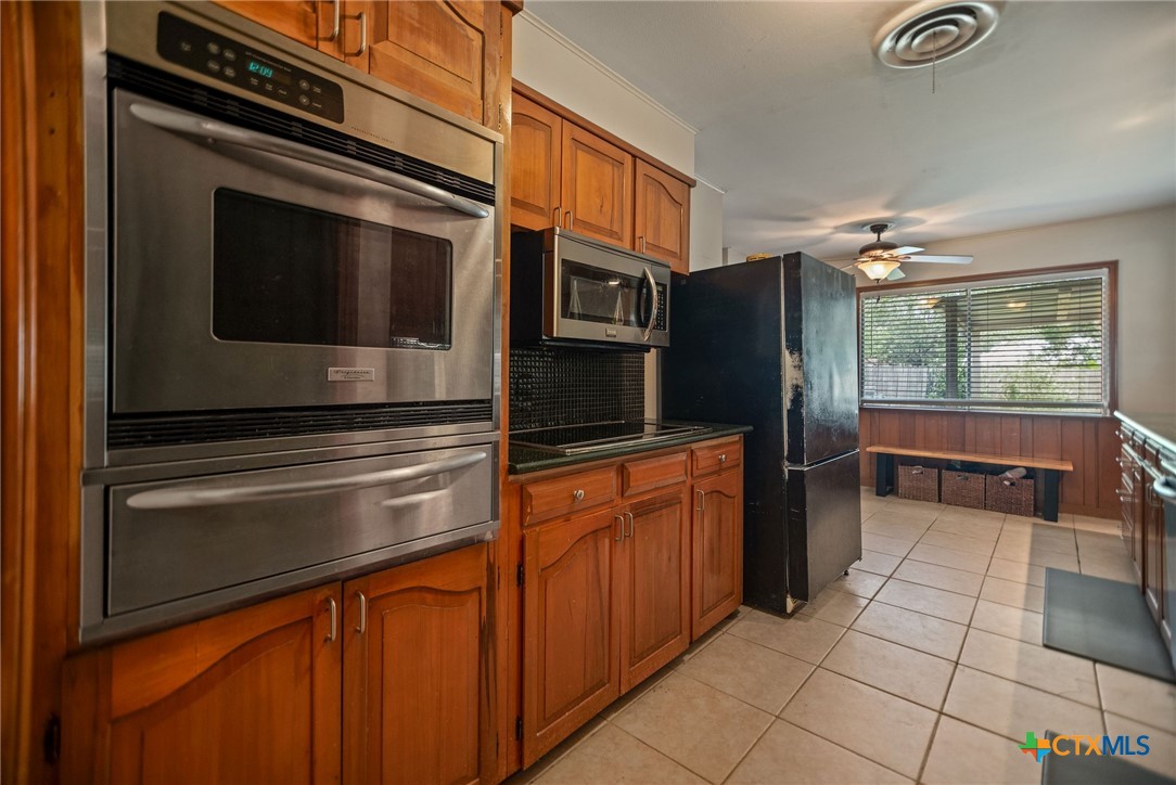 1706 College Drive Property Photo 9