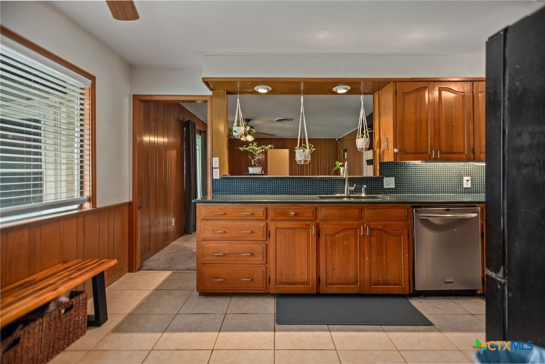 1706 College Drive Property Photo 10