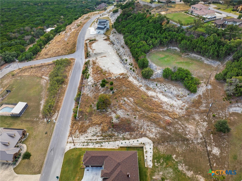 3519 Shoreline Drive Property Photo 9