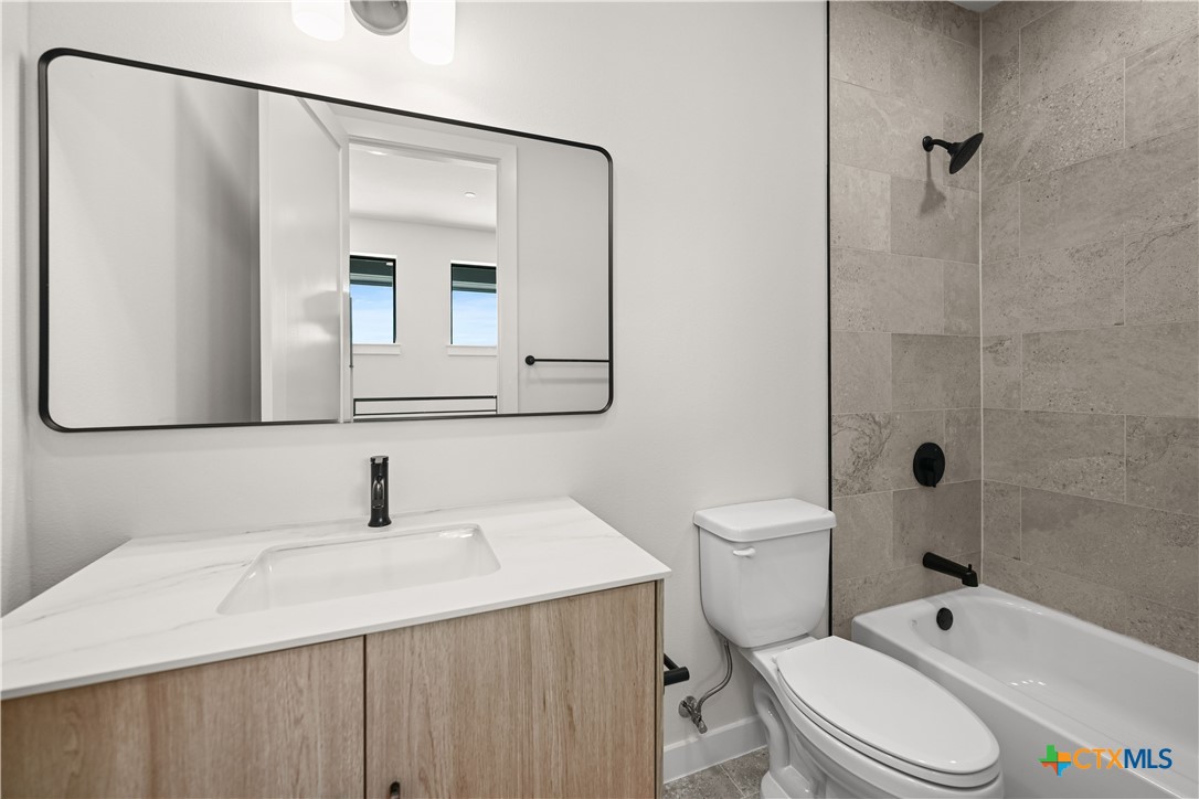634 Central Parkway 1201 Property Photo 17