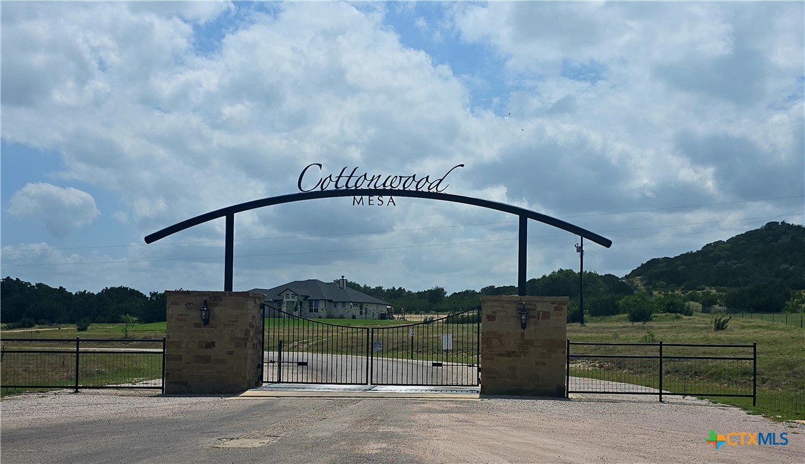 Lot 18 Tbd Cottonwood Mesa Drive Property Photo 2