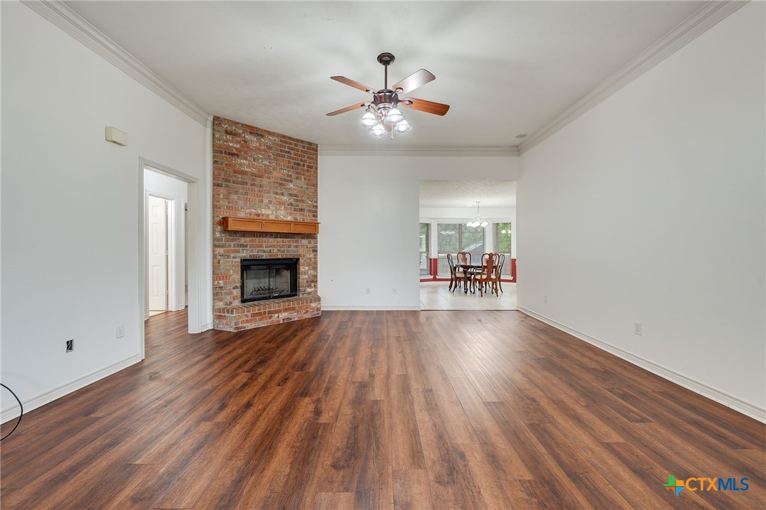 1521 Strasburg Circle Property Photo 3