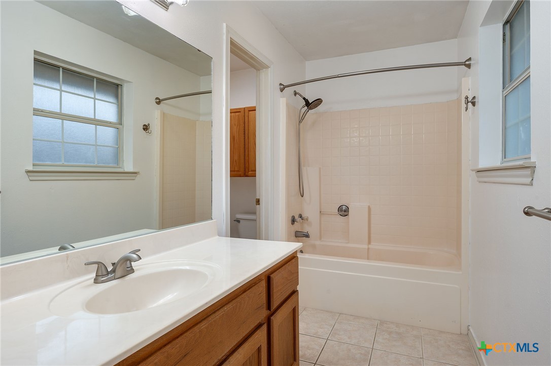 1521 Strasburg Circle Property Photo 9