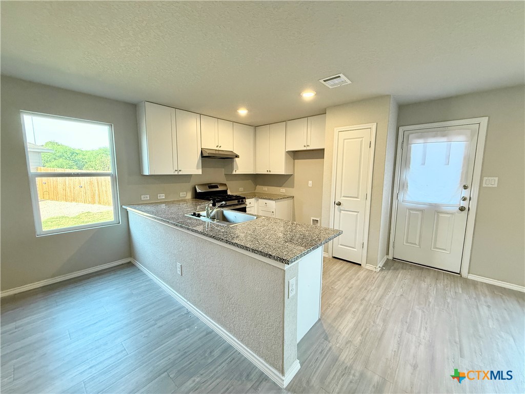 570 Blue Stem Road Property Photo 6