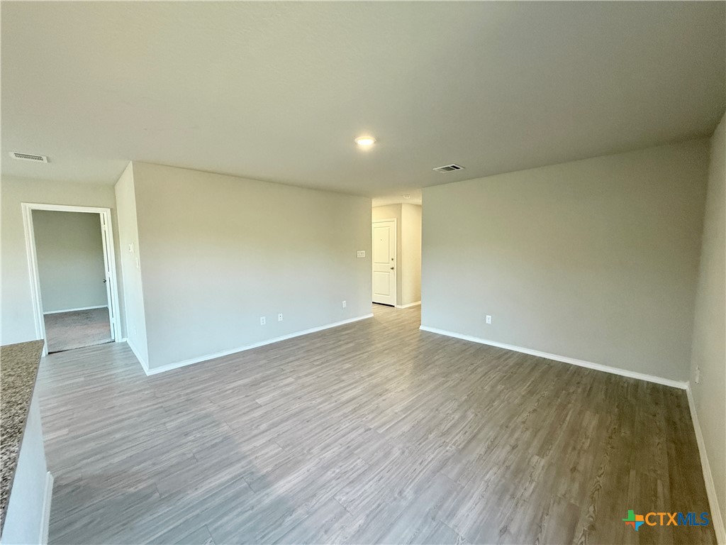 570 Blue Stem Road Property Photo 11