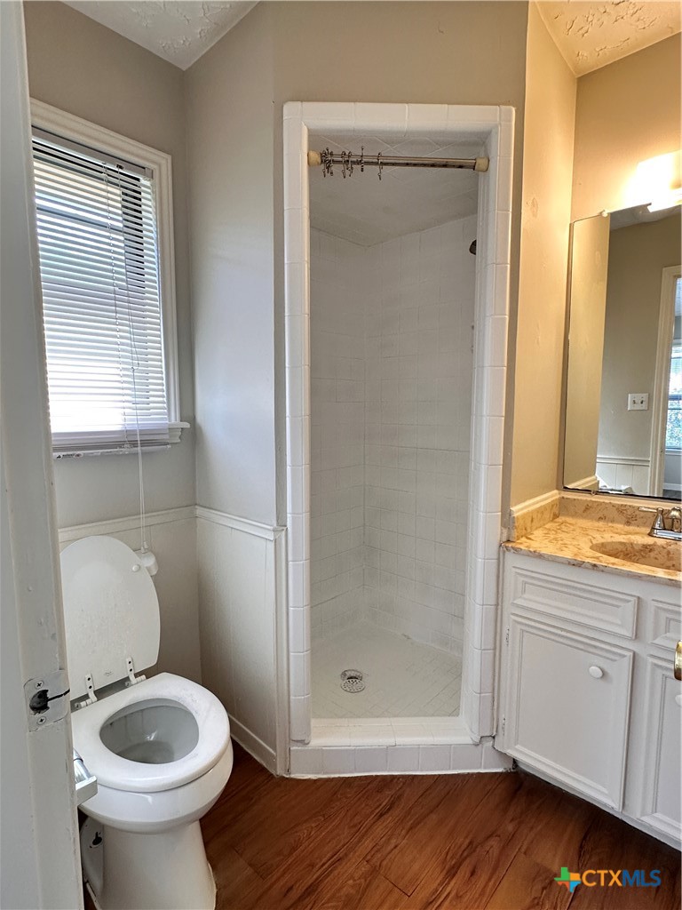 906 N Lbj Drive 4 Property Photo 15