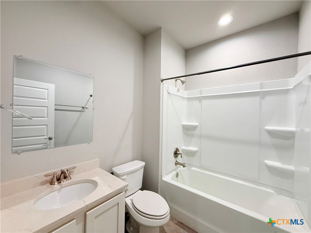 611 E Martindale Street B Property Photo 9