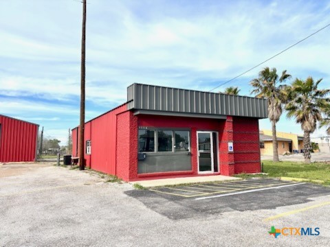 3304 Houston Highway Property Photo 2