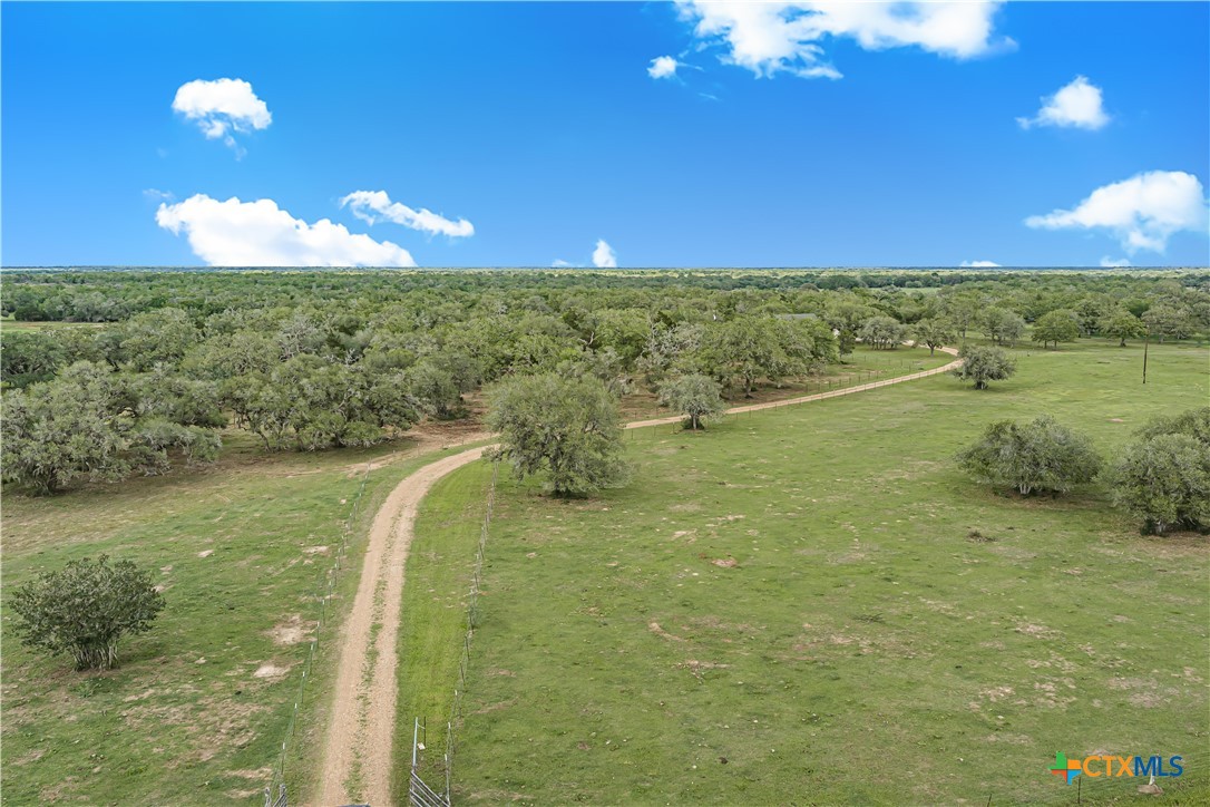 2826 Cattle Guard Road Property Photo 4