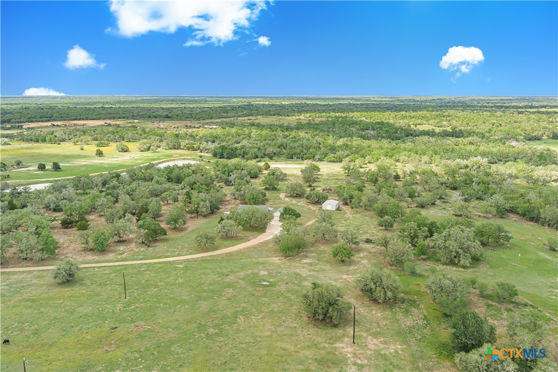2826 Cattle Guard Road Property Photo 6