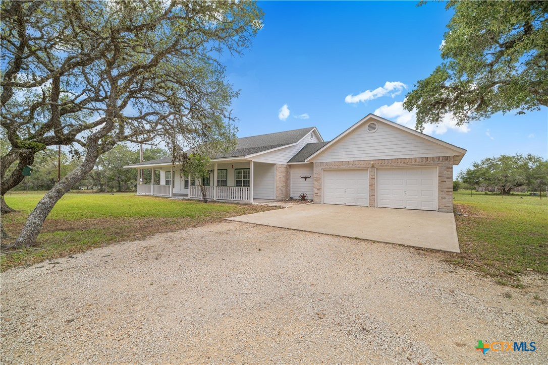 2826 Cattle Guard Road Property Photo 8