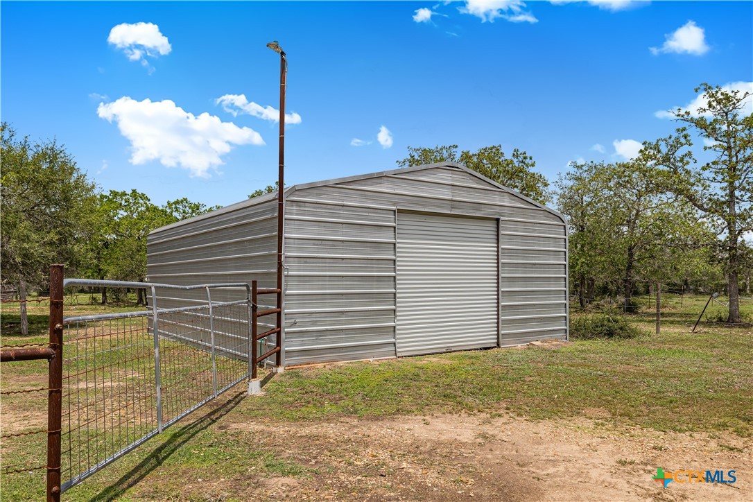 2826 Cattle Guard Road Property Photo 30