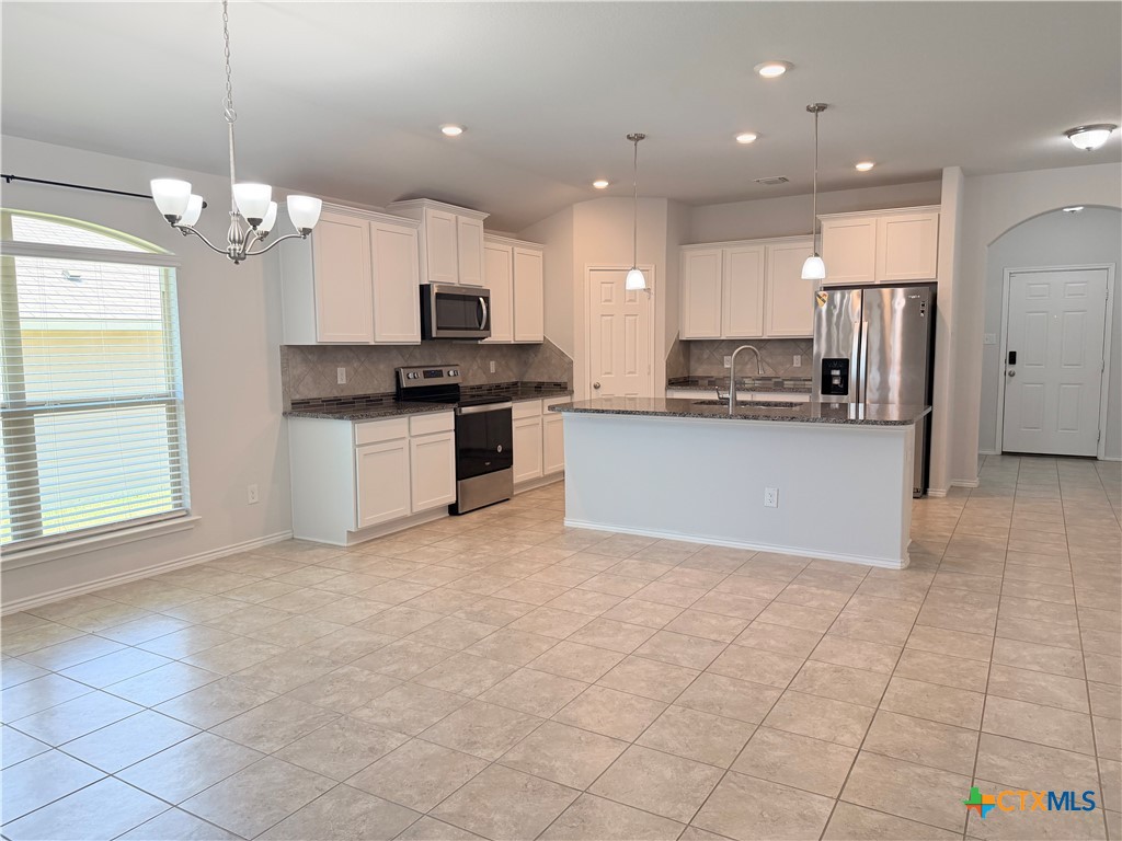 2013 Mallard Court Property Photo 7