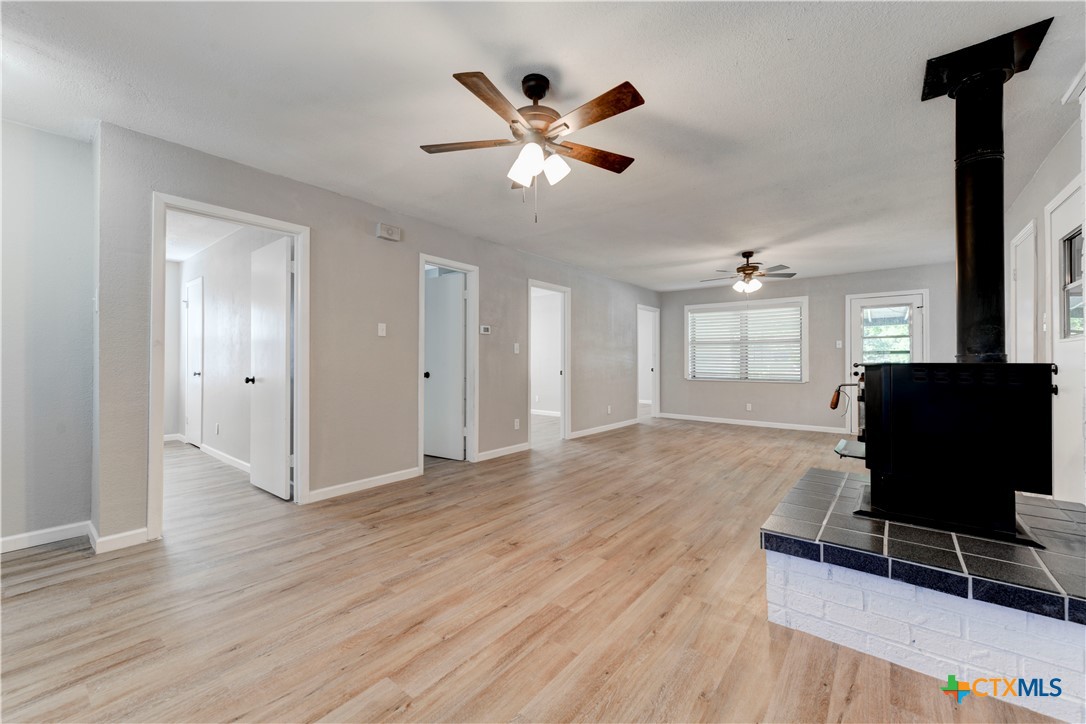 1228 Chippendale Drive Property Photo 10