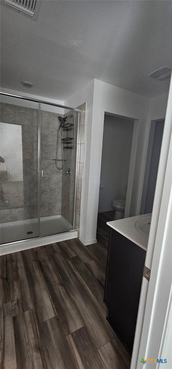 2513 Rollett Drive Property Photo 3