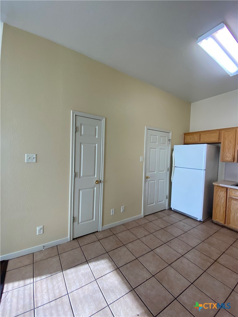 5107 Daybreak Drive B Property Photo 5