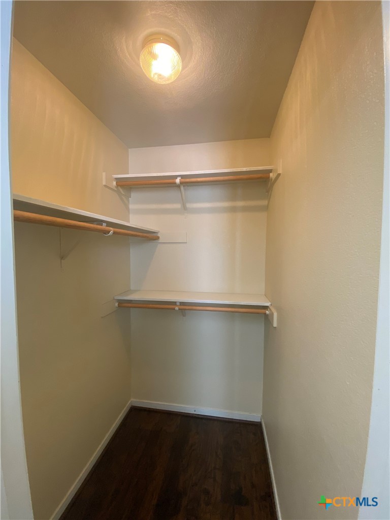 5107 Daybreak Drive B Property Photo 12