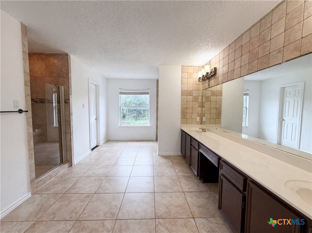 1301 Judy Lane Property Photo 11
