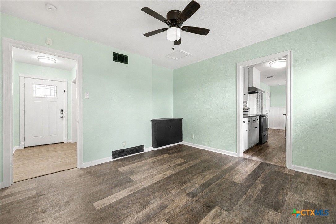 2215 N 9th Street Property Photo 7
