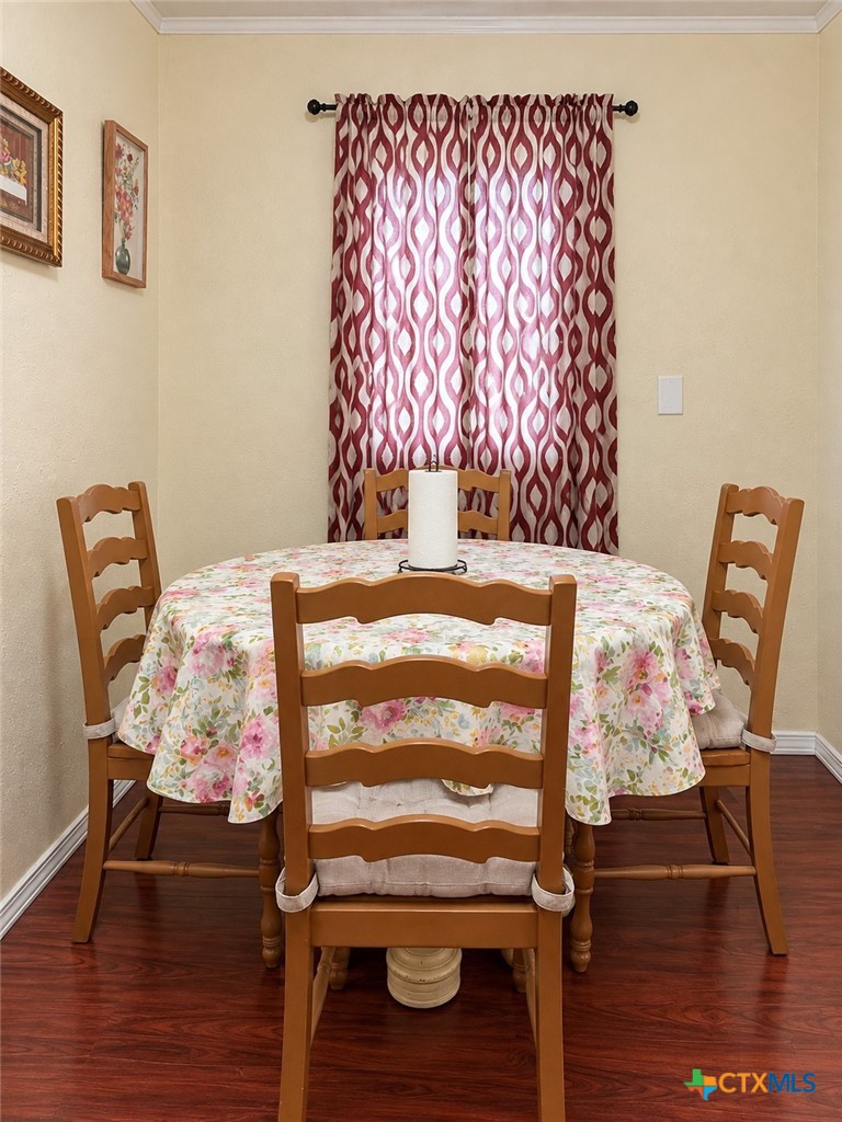 1108 Ne Water Street Property Photo 6