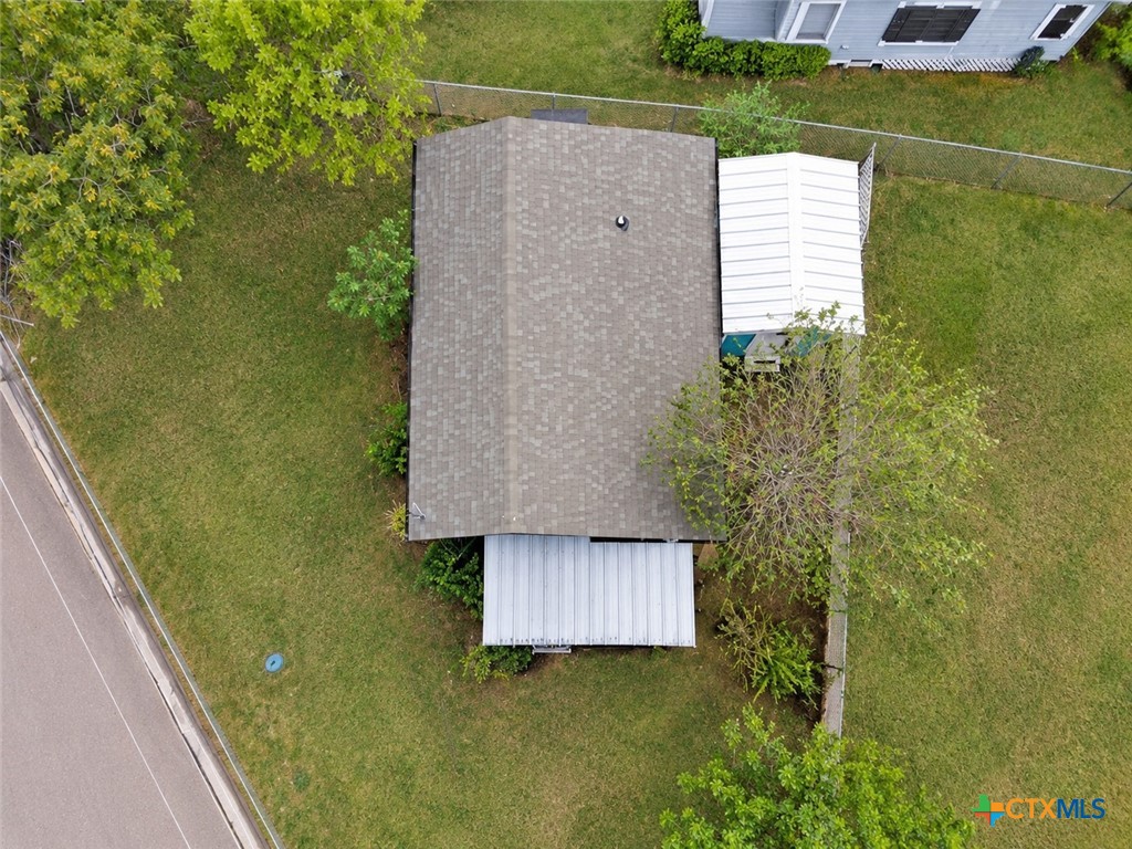 1108 Ne Water Street Property Photo 14